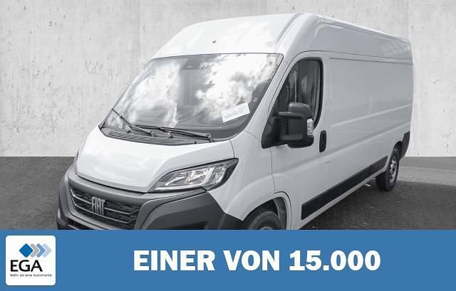 Weiß Gebraucht 2023 Fiat Ducato Van | 27.700 € (Fairer Preis) - Bild 1/4