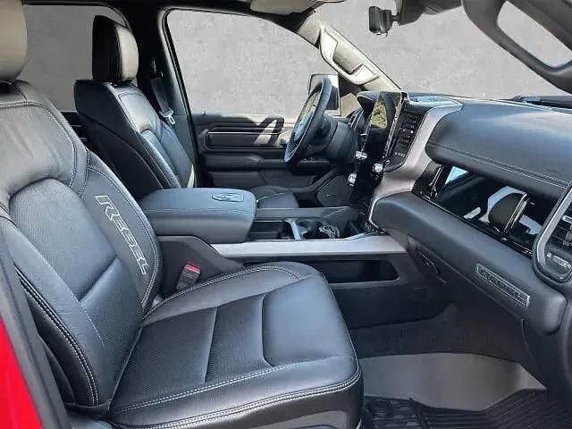 Neu Dodge Ram 420 PS (308 kW) 2025 Rot Abholung