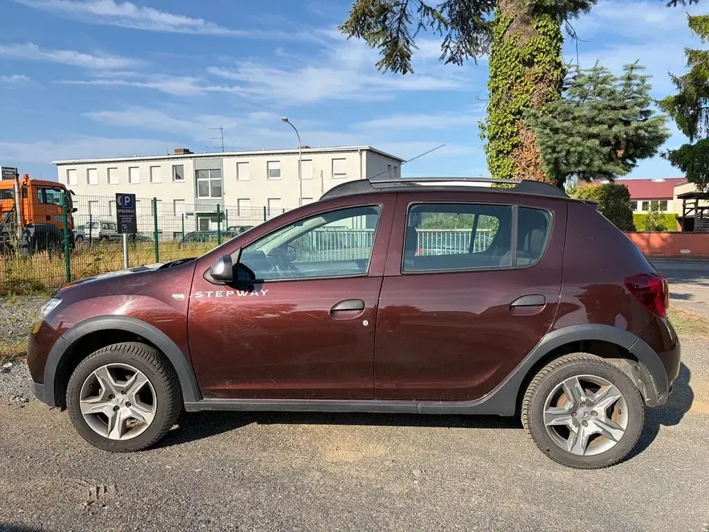 Gebraucht Dacia Sandero Stepway 90 PS (66 kW) 2017 Braun Limousine