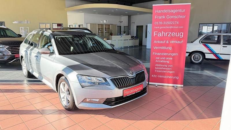 Gebraucht Skoda Superb Active 150 PS (110 kW) 2019 Grau Kombi