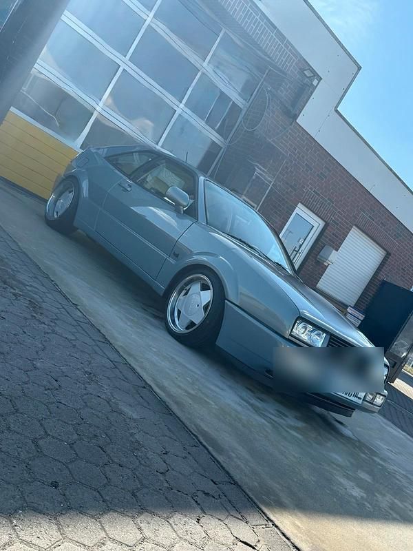 Blau Gebraucht 1989 VW Corrado Kleinwagen | 7.999 € - Bild 1/4