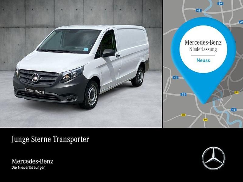 Weiß Gebraucht 2022 Mercedes Vito Van / Kleinbus | 23.181 € (Superpreis) - Bild 1/4