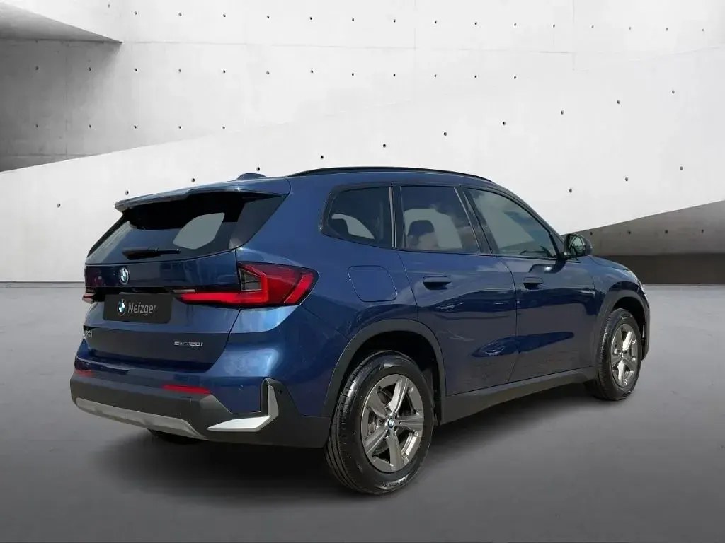 Gebraucht BMW X1 156 PS (114 kW) 2025 Blau SUV