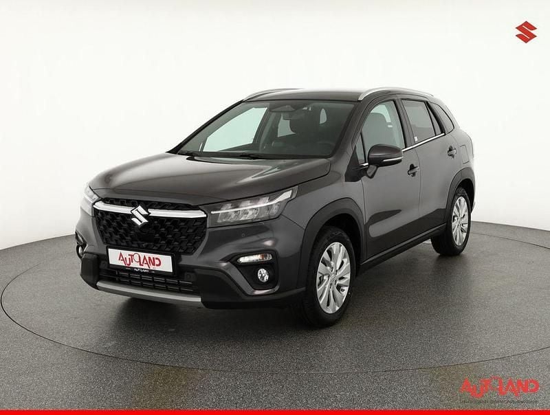 Grau Neu 2025 Suzuki SX4 S-Cross SUV | 25.785 € (Superpreis) - Bild 1/4