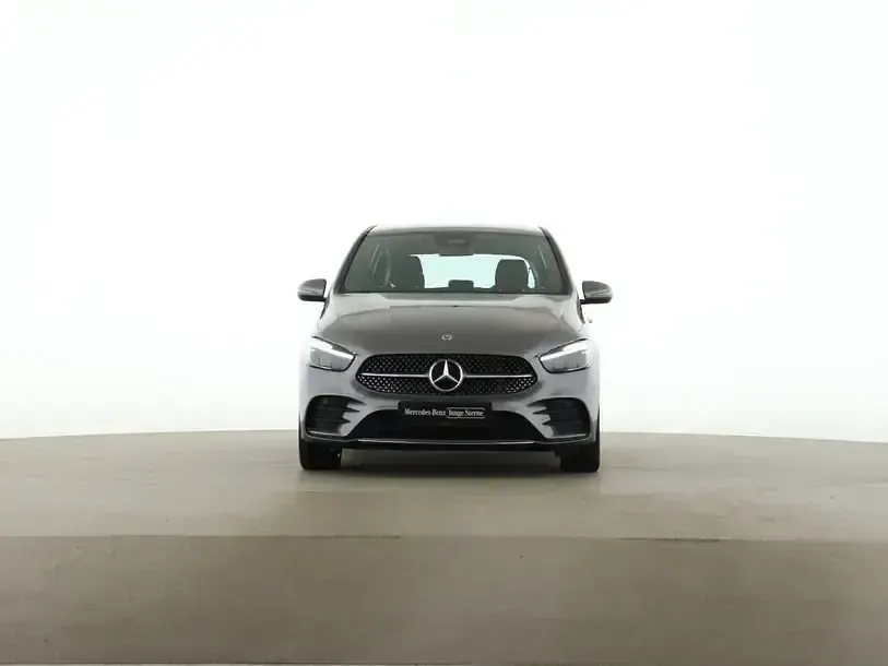 Gebraucht Mercedes B250e AMG 218 PS (160 kW) 2025 Grau Kleinwagen
