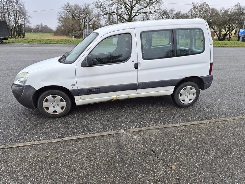 Gebraucht Citroën Berlingo Advance 75 PS (55 kW) 2005 Weiß Van / Kleinbus