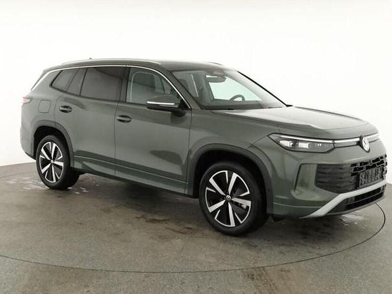 Neu VW Tayron Life 204 PS (150 kW) 2025 Grün SUV