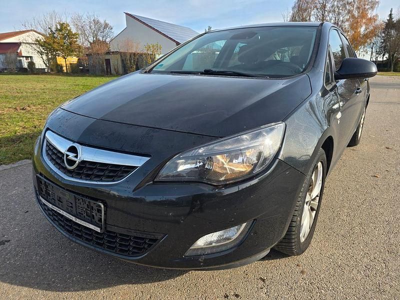 Gebraucht 2012 Opel Astra Limousine | 2.999 € (Fairer Preis) - Bild 1/4