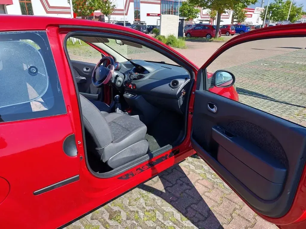 Gebraucht Renault Twingo Rip Curl 76 PS (55 kW) 2009 Rot Kleinwagen
