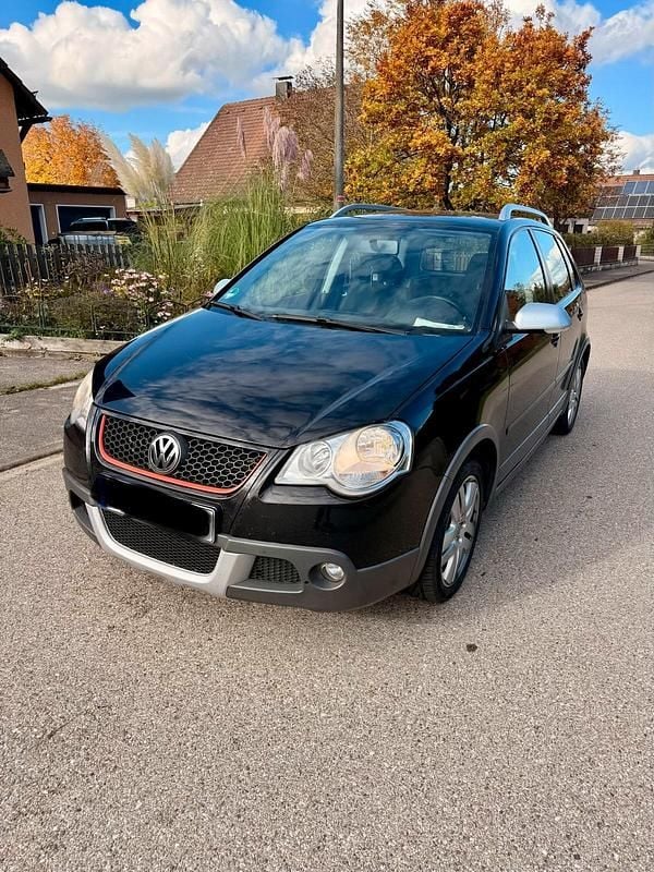 Schwarz Gebraucht 2006 VW Polo Cross Kleinwagen | 2.750 € (Fairer Preis) - Bild 1/4