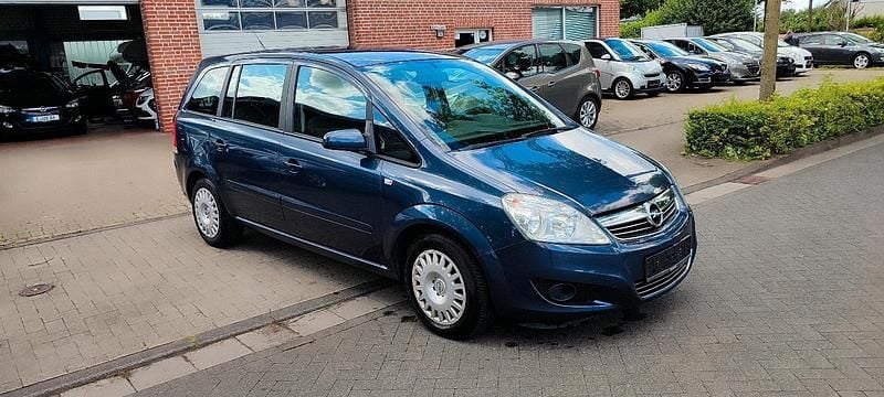 Grau Gebraucht 2008 Opel Zafira Van / Kleinbus | 1.799 € (Fairer Preis) - Bild 1/4