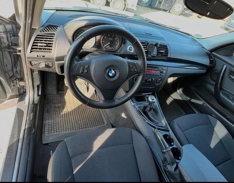 Second-hand BMW 116 122 CP (89 kW) 2010 Gri Hatchback