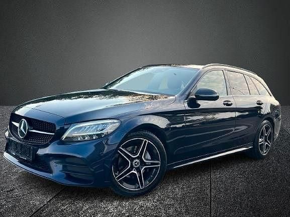 Blau Gebraucht 2021 Mercedes C220 AMG line Limousine | 19.800 € (Superpreis) - Bild 1/4