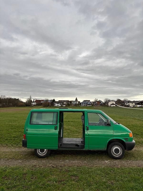 Gebraucht VW Transporter 116 PS (85 kW) 1999 Grün Van