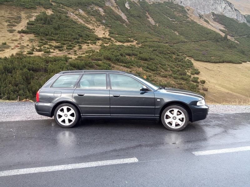 Gebraucht Audi S4 265 PS (194 kW) 1999 Schwarz Kombi
