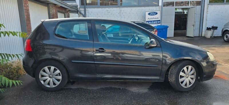 Schwarz Gebraucht 2005 VW Golf IV Sportline Limousine | 500 € (Superpreis) - Bild 1/4
