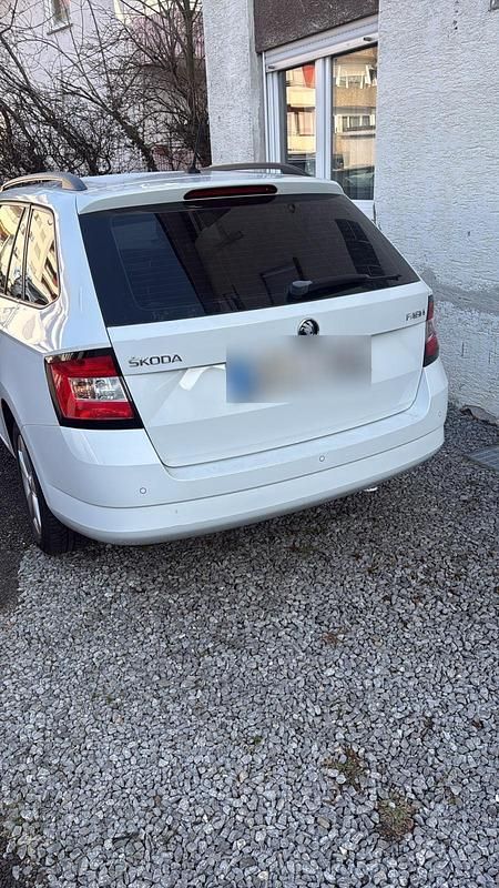 Gebraucht Skoda Fabia 110 PS (80 kW) 2016 Weiß Kombi