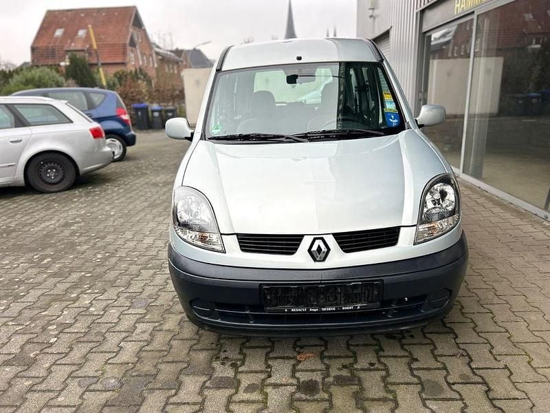 Grau Gebraucht 2005 Renault Kangoo Campus Van / Kleinbus | 1.499 € (Guter Preis) - Bild 1/4