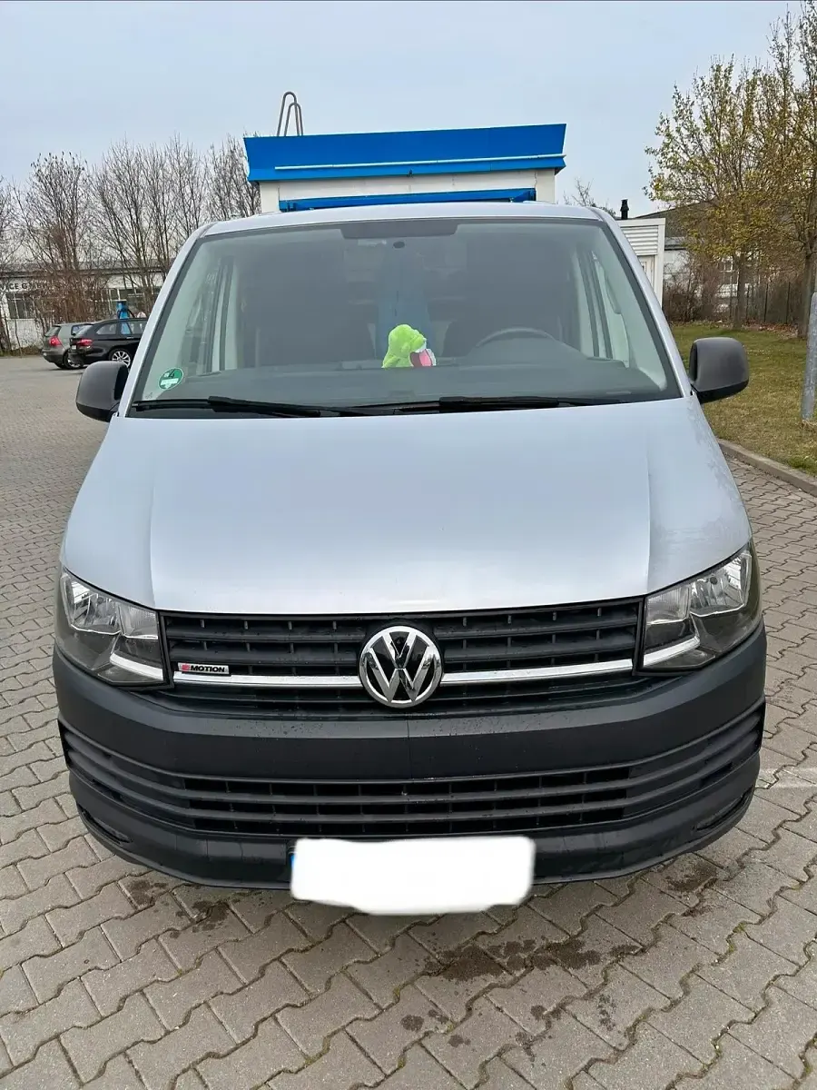 Usata VW Transporter 150 CV (110 kW) 2016 Argento Furgone
