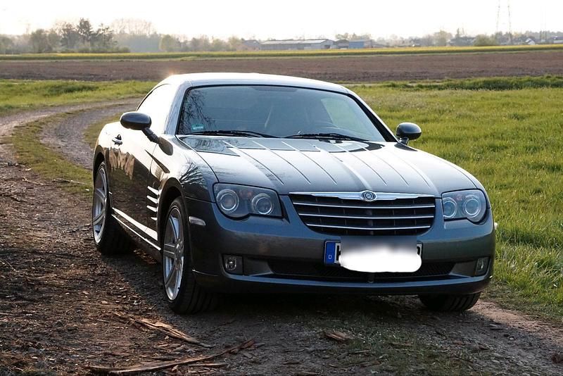 Grau Gebraucht 2007 Chrysler Crossfire Coupé | 6.300 € (Fairer Preis) - Bild 1/4