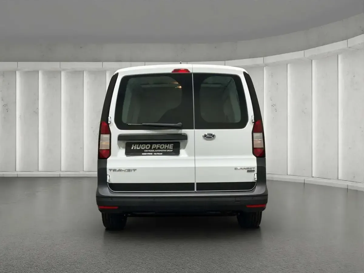 Gebraucht Ford Transit Trend 150 PS (110 kW) 2026 Weiß Van