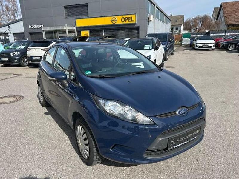 Gebraucht Ford Fiesta Trend 82 PS (60 kW) 2010 Blau Kleinwagen