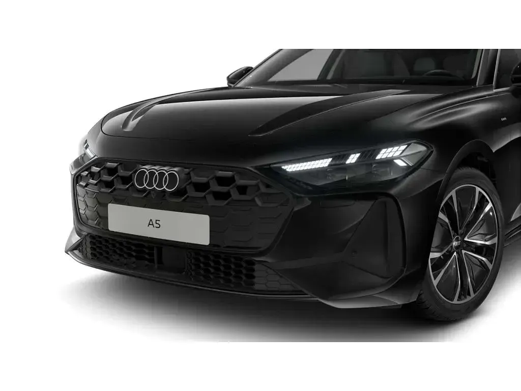 Gebraucht Audi A5 Comfort 299 PS (219 kW) 2025 Mythosschwarz metallic Kombi