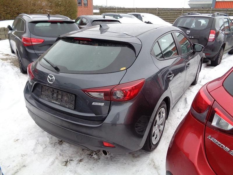 Gebraucht Mazda 3 Prime-Line 101 PS (74 kW) 2015 Grau Limousine