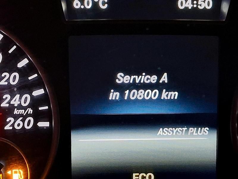 Gebraucht Mercedes A180 120 PS (88 kW) 2014 Schwarz Kleinwagen