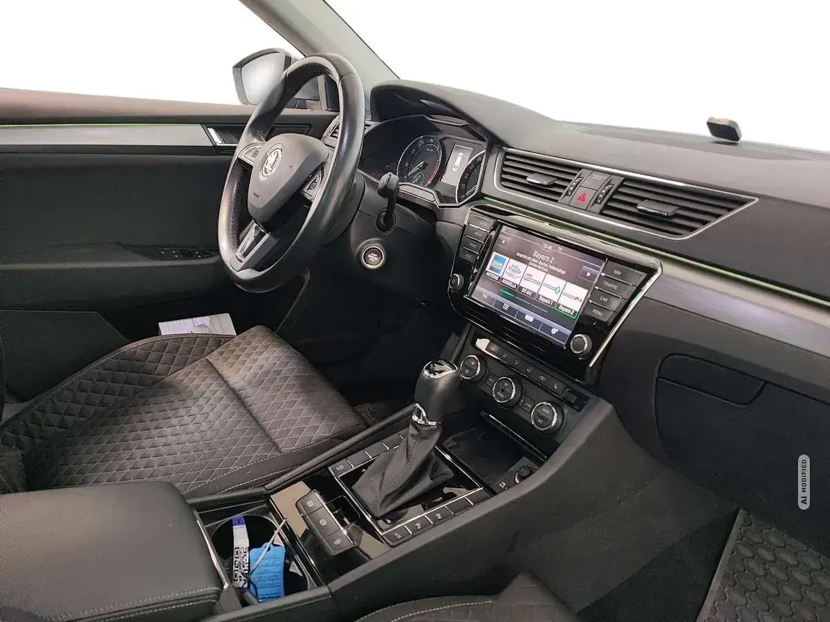 Gebraucht Skoda Superb Style 179 PS (131 kW) 2016 Grau metallic