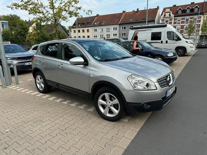 Silber Gebraucht 2008 Nissan Qashqai Acenta SUV | 2.390 € (Superpreis) - Bild 1/4