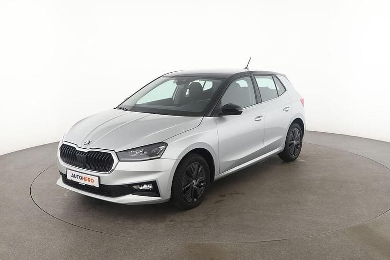 Silber Gebraucht 2024 Skoda Fabia Style Kleinwagen | 19.370 € (Fairer Preis) - Bild 1/3