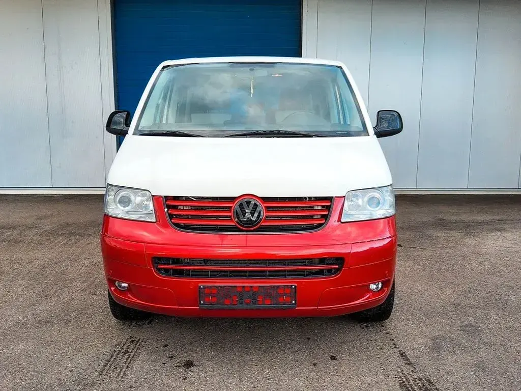Gebraucht VW Multivan 174 PS (127 kW) 2008 Weiß Van / Kleinbus