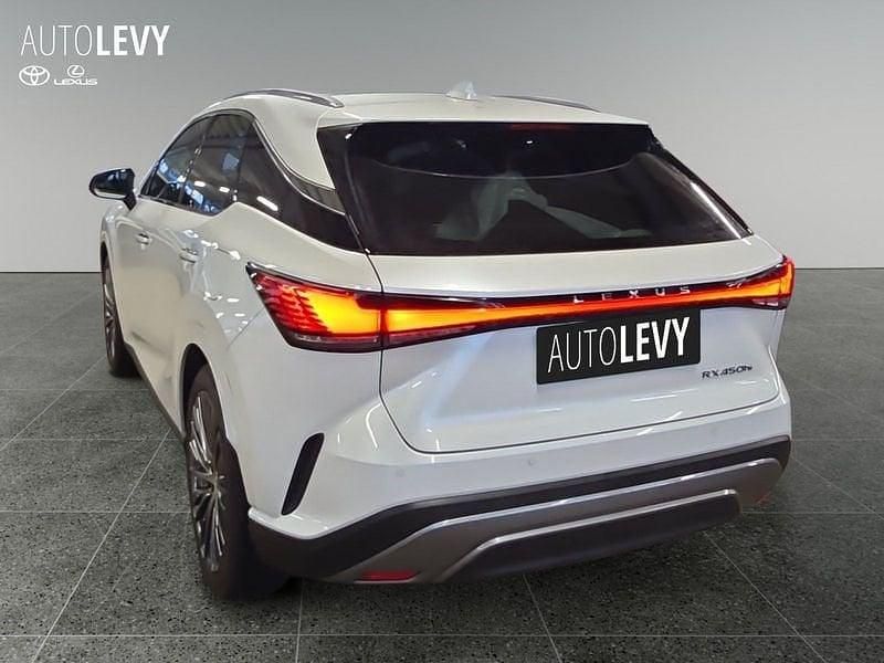 Gebraucht Lexus RX450h E-FOUR Luxury Line 309 PS (227 kW) 2024 White metallic SUV