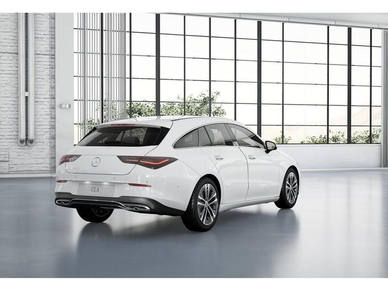 Gebraucht Mercedes CLA200 Shooting Brake Progressive 163 PS (119 kW) 2025 Unilack polarweiß Kombi