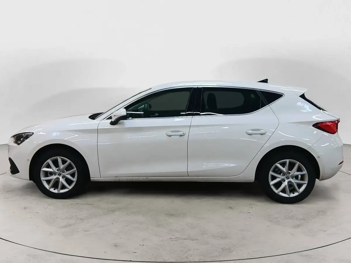 Gebraucht Seat Leon Style 116 PS (85 kW) 2025 (blanc nevada) Kleinwagen