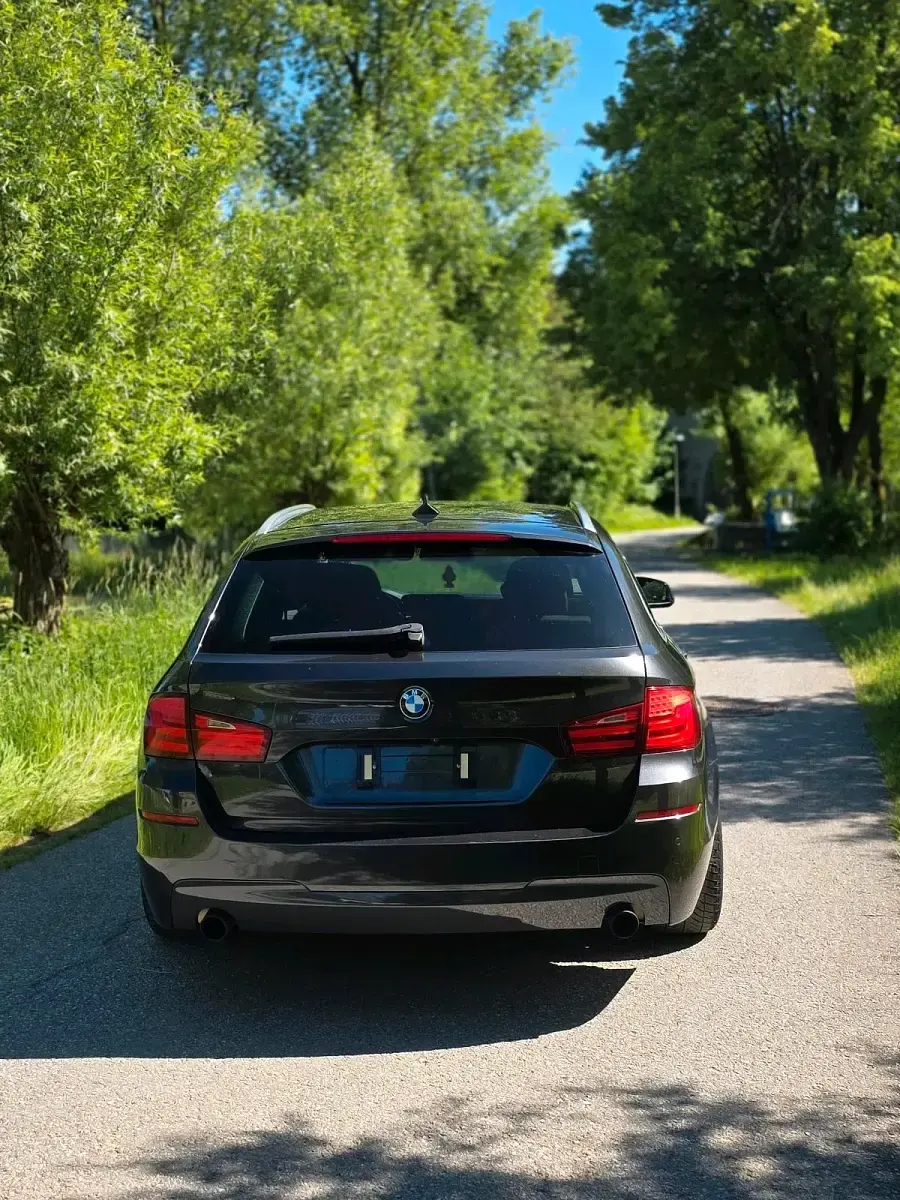 Gebraucht BMW 535 M Sport 313 PS (230 kW) 2012 Braun Kombi