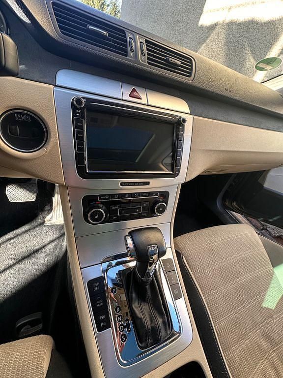 Gebraucht VW Passat 170 PS (125 kW) 2009 Beige Limousine