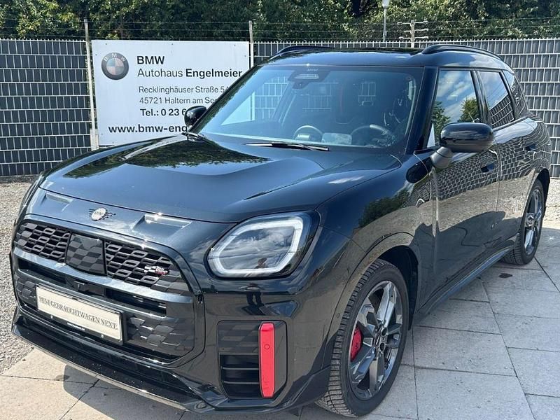 Schwarz Gebraucht 2024 Mini John Cooper Works Countryman SUV | 42.900 € (Guter Preis) - Bild 1/4