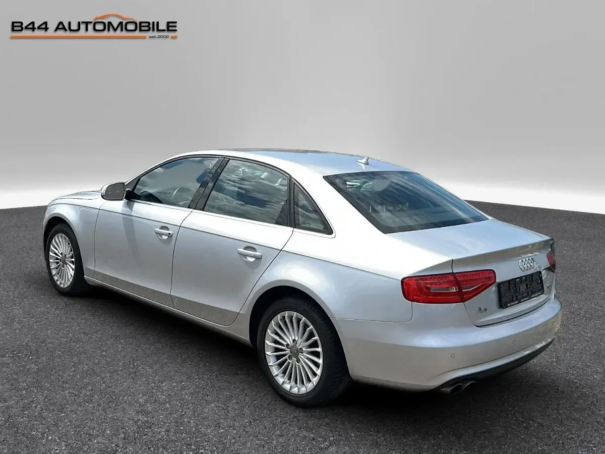 Brugt Audi A4 Comfort 150 HK (110 kW) 2014 Sølv Sedan
