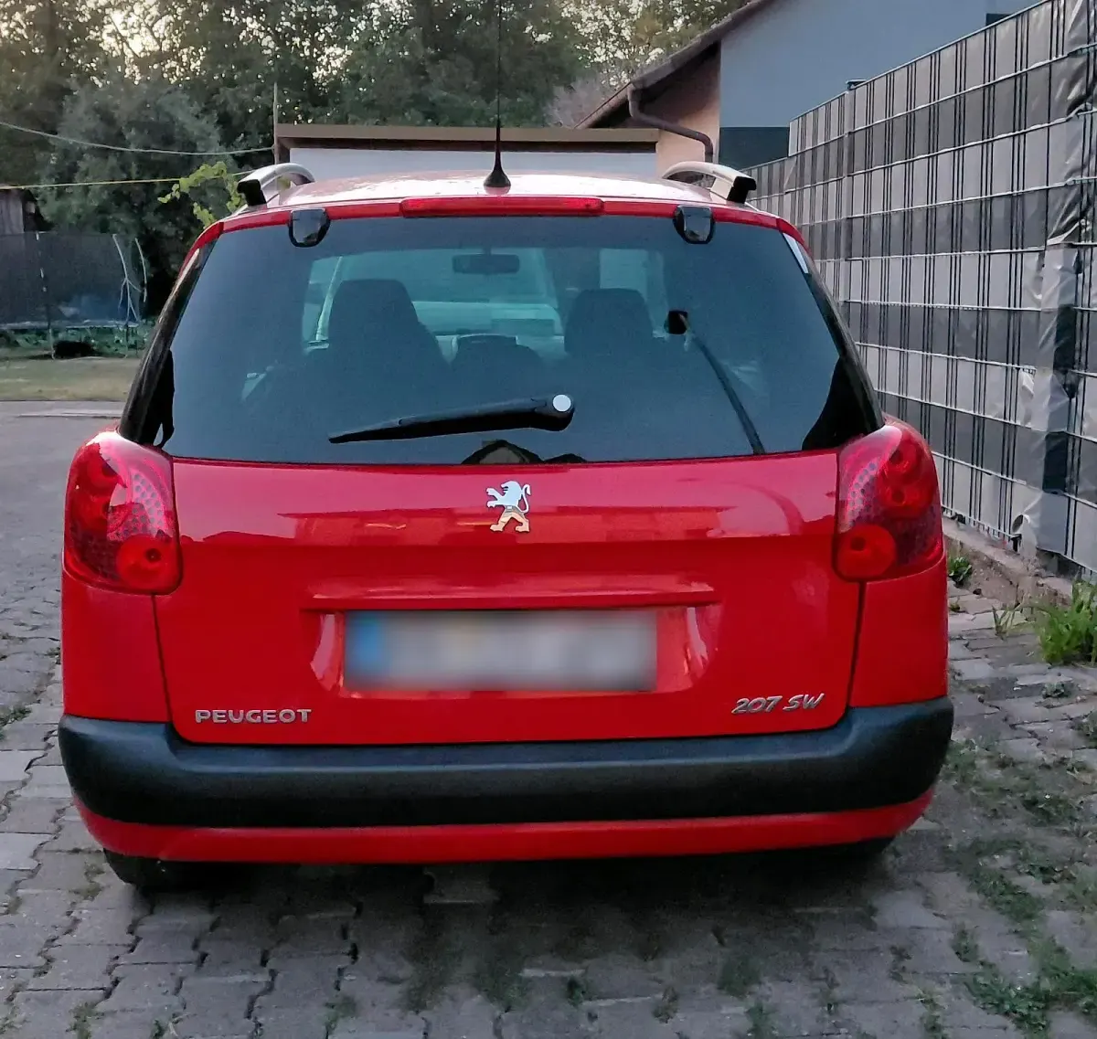 Gebraucht Peugeot 207 95 PS (69 kW) 2009 Rot Kombi