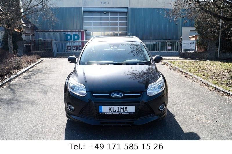 Gebraucht Ford Focus Titanium 182 PS (133 kW) 2014 Schwarz Kombi