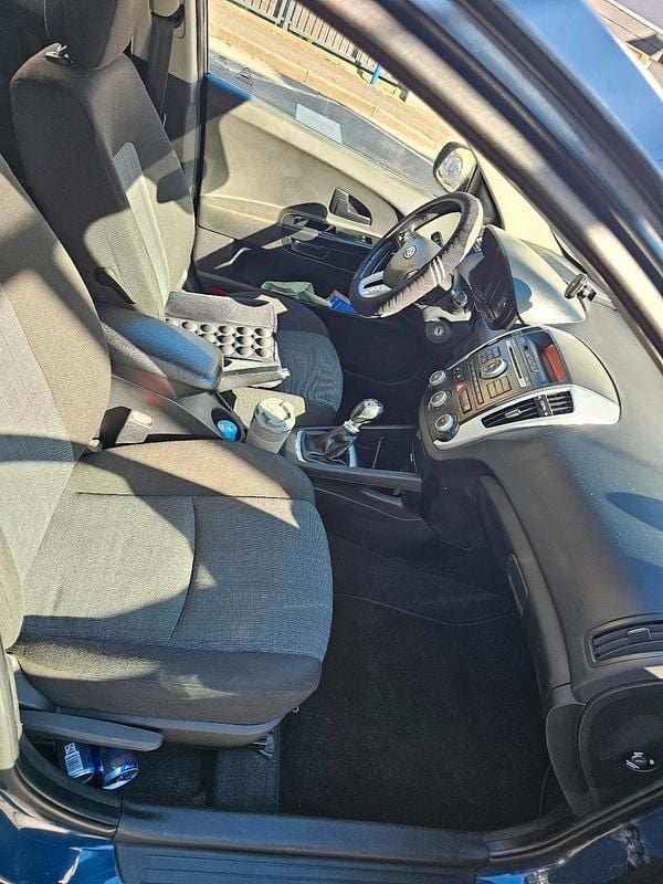 Gebraucht Kia Ceed 115 PS (84 kW) 2011 Blau Kleinwagen