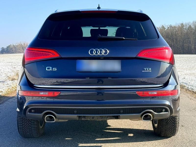 Gebraucht Audi Q5 Comfort 258 PS (189 kW) 2016 Blau SUV