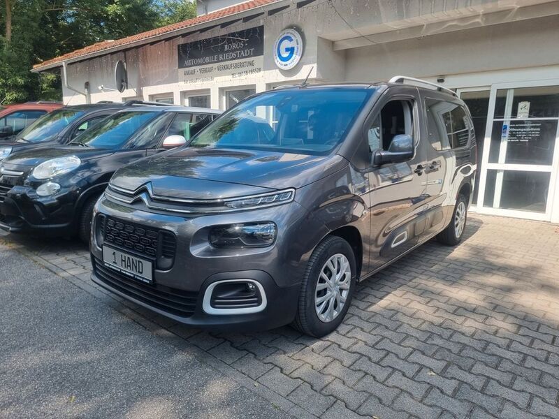 Grau Gebraucht 2020 Citroën Berlingo Live Van / Kleinbus | 20.690 € (Fairer Preis) - Bild 1/4