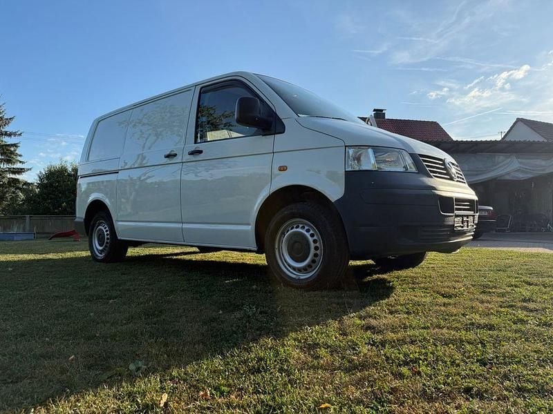 Weiß Gebraucht 2004 VW T5 Van | 5.555 € (Superpreis) - Bild 1/4