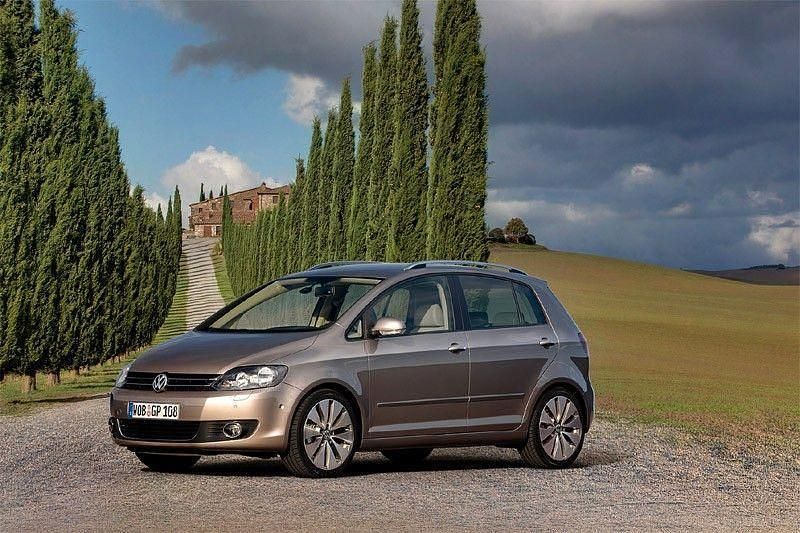 Braun Gebraucht 2013 VW Golf VII Life Limousine | 12.500 € (Fairer Preis) - Bild 1/1