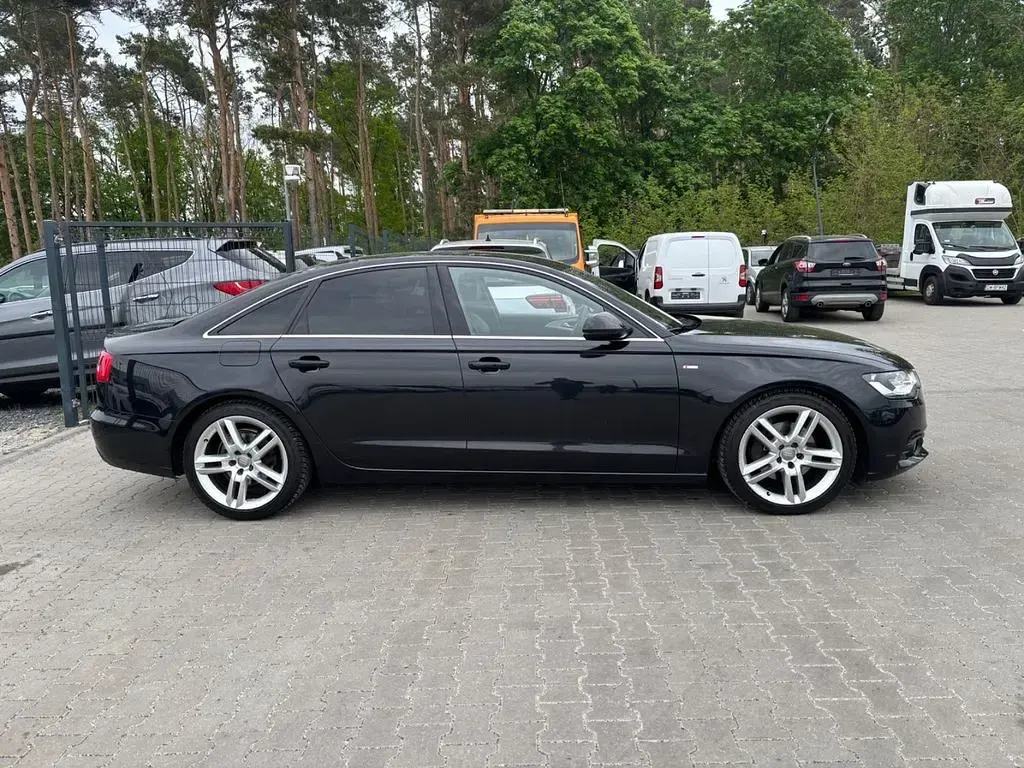 Używany Audi A6 S-Line 204 KM (150 kW) 2012 Czarny Sedan/Limuzyna