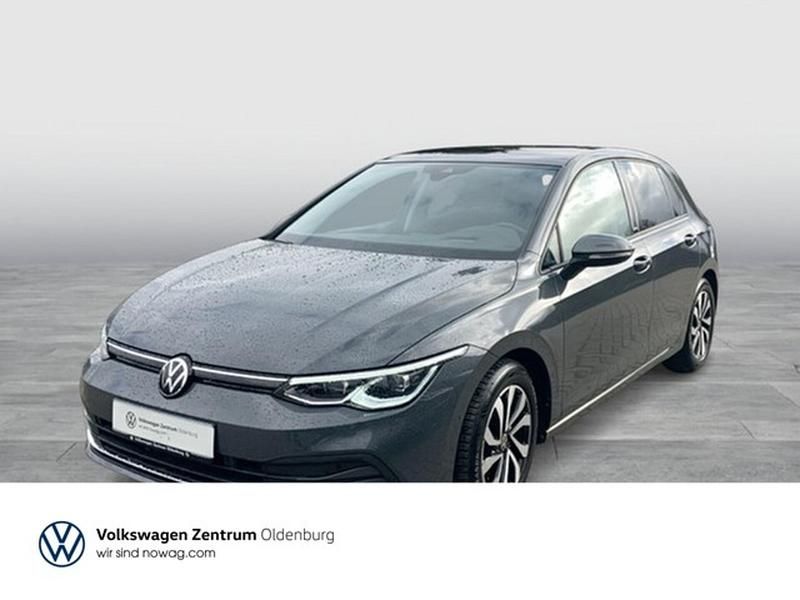 Gebraucht VW Golf VIII Active 150 PS (110 kW) 2022 Delfingrau metallic (metallic) Limousine