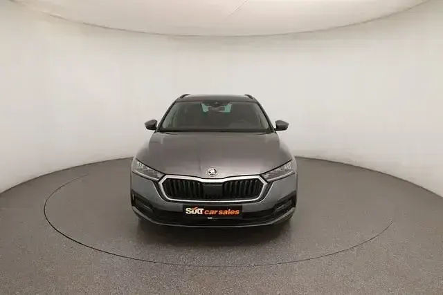 Gebraucht Skoda Octavia Tour 150 PS (110 kW) 2023 Grau Kombi
